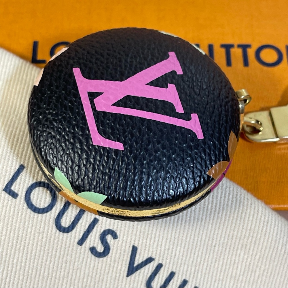 Louis Vuitton Astropill Multicolor Light Up Key Chain or Bag Charm - Picture 7 of 16